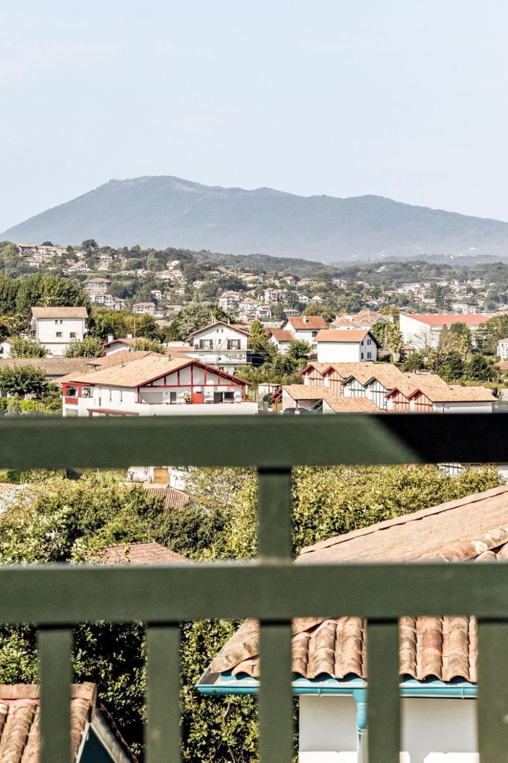 Les Hauts De Loraldia By Interhome Appartement *