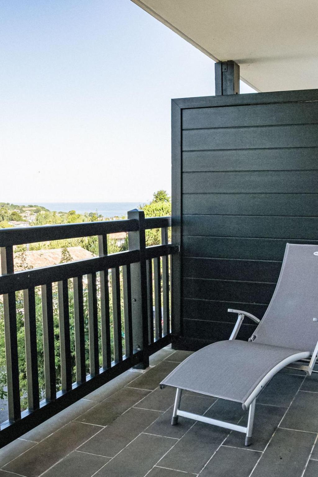 Les Hauts De Loraldia By Interhome Appartement